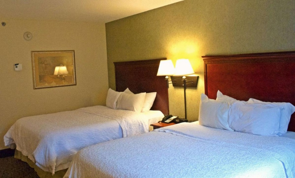 Room image 3